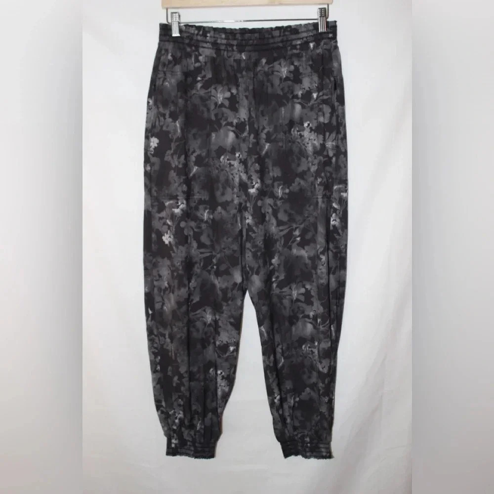Athleta Savannah Activewear Joggers Size 10
